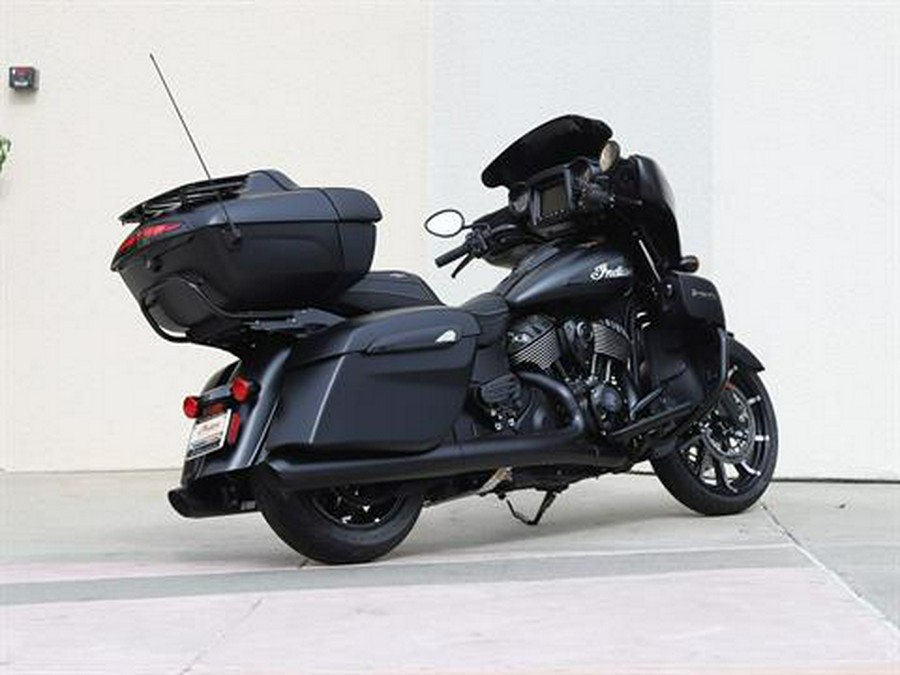 2023 Indian Motorcycle Roadmaster® Dark Horse®