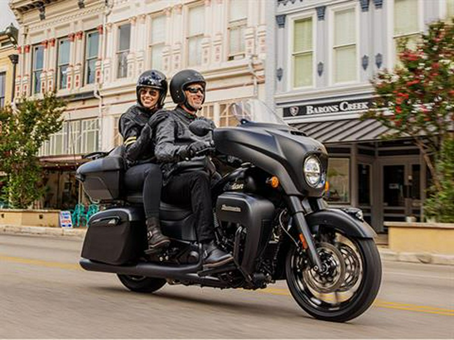 2023 Indian Motorcycle Roadmaster® Dark Horse®