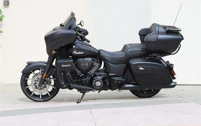 2023 Indian Motorcycle Roadmaster® Dark Horse®