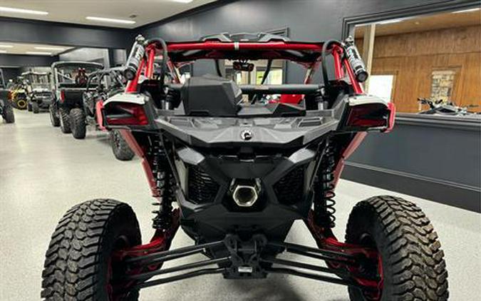 2024 Can-Am Maverick X3 X RC Turbo RR 72