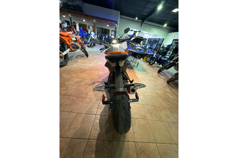 2023 KTM 1290 SUPER DUKE R EVO