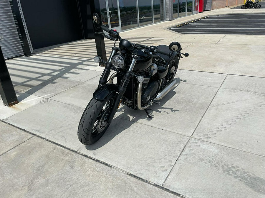 2024 Triumph Bonneville Bobber Stealth Edition