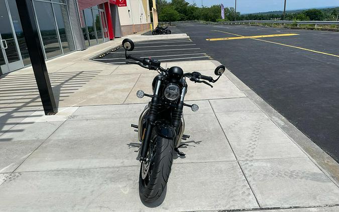 2024 Triumph Bonneville Bobber Stealth Edition