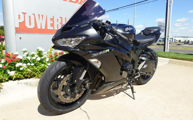 2019 Kawasaki Ninja® ZXT-6R ABS