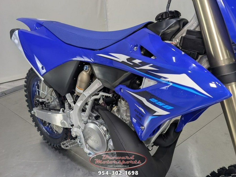 2026 Yamaha YZ 250 Team Yamaha Blue