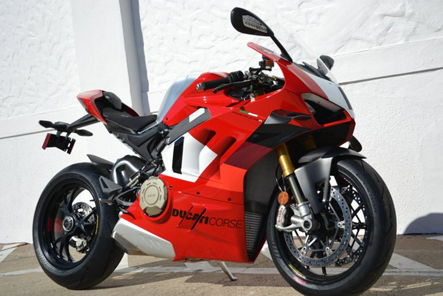 2024 Ducati Panigale V4 R