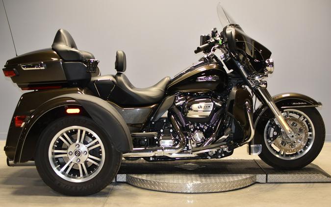 2020 Harley-Davidson Tri Glide Ultra FLHTCUTG