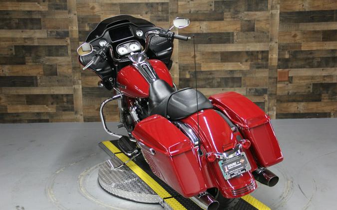 2021 Harley-Davidson Road Glide Billiard Red