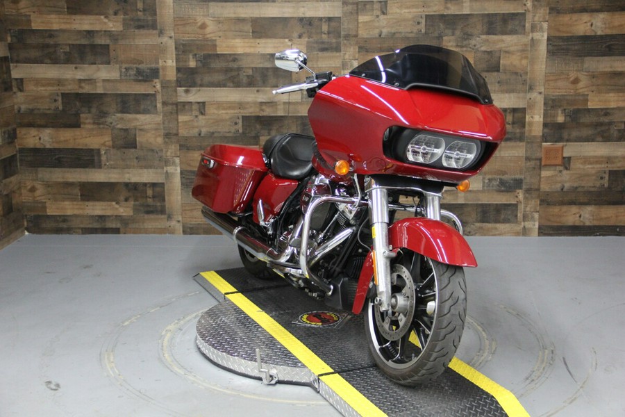 2021 Harley-Davidson Road Glide Billiard Red