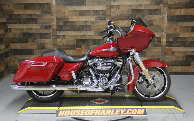 2021 Harley-Davidson Road Glide Billiard Red