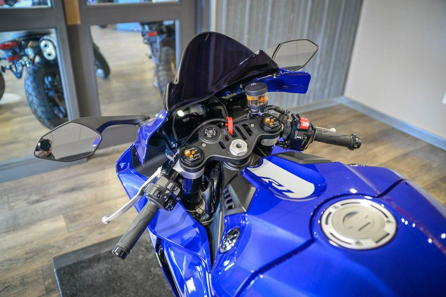2021 Yamaha YZF-R1
