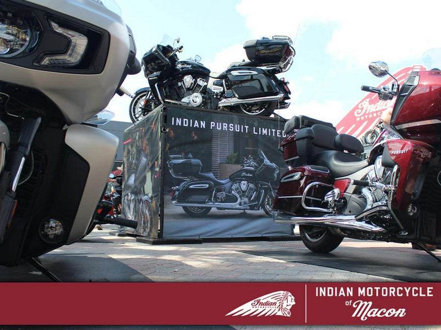 2024 Indian Motorcycle® Pursuit® Limited® with PowerBand Audio Package Black Metallic