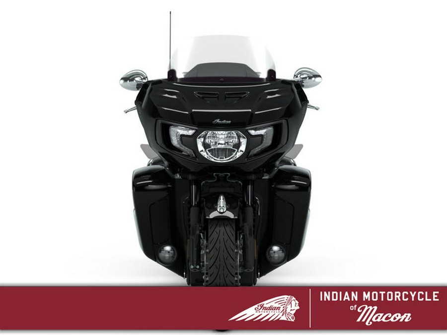 2024 Indian Motorcycle® Pursuit® Limited® with PowerBand Audio Package Black Metallic