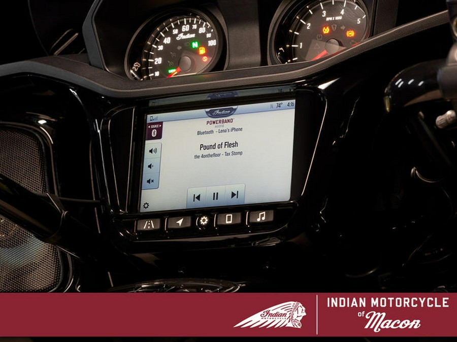 2024 Indian Motorcycle® Pursuit® Limited® with PowerBand Audio Package Black Metallic