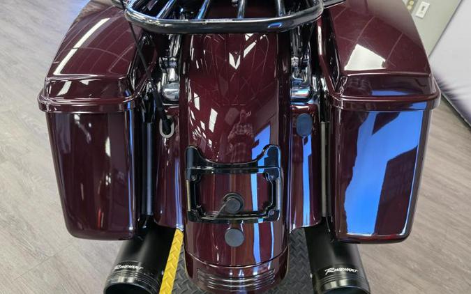 2022 Harley-Davidson FLHX