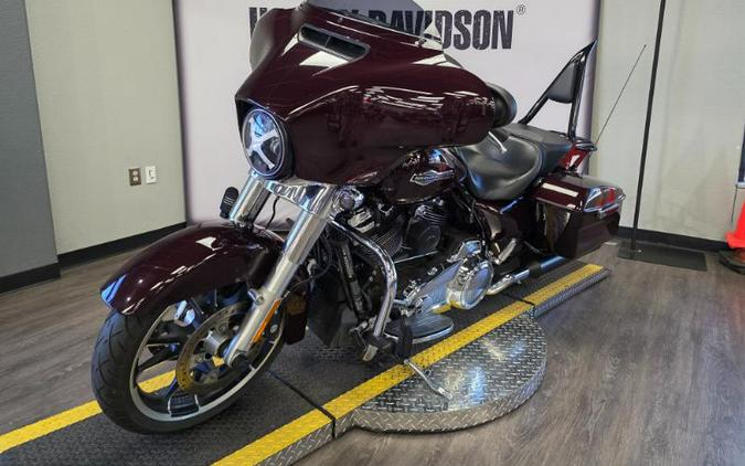 2022 Harley-Davidson FLHX