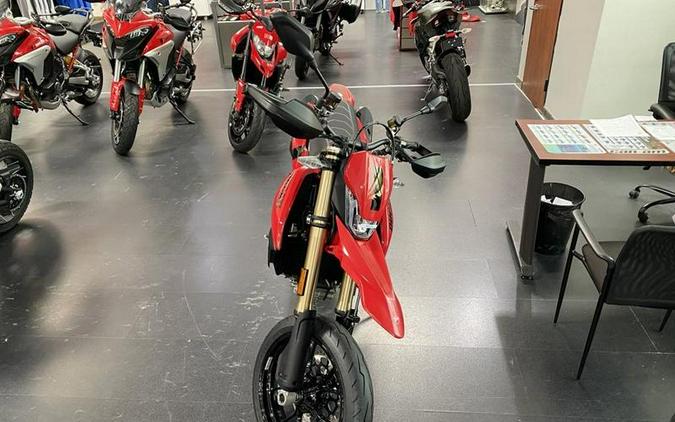 2024 Ducati Hypermotard 698 Mono Red