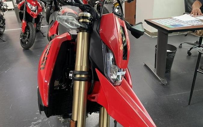 2024 Ducati Hypermotard 698 Mono Red