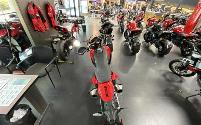 2024 Ducati Hypermotard 698 Mono Red