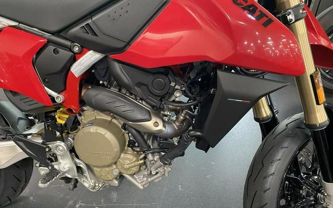 2024 Ducati Hypermotard 698 Mono Red