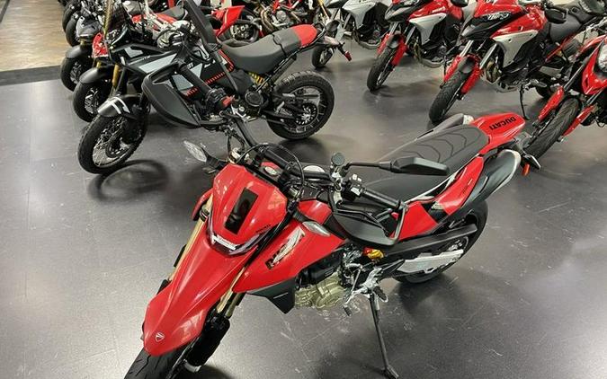2024 Ducati Hypermotard 698 Mono Red