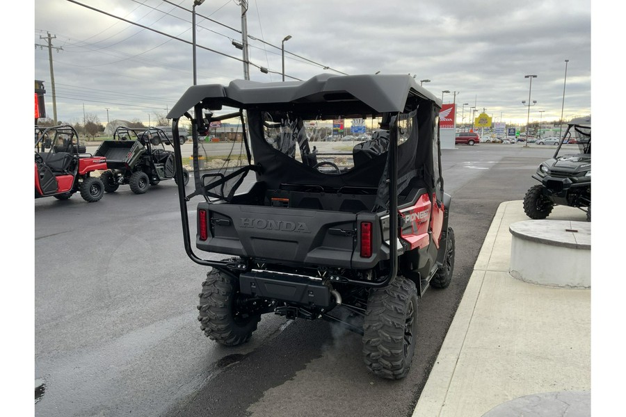 2025 Honda PIONEER 1000-5 DELUXE