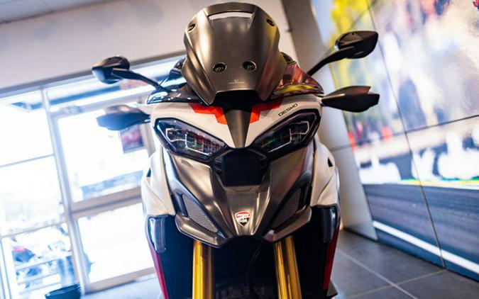 2025 Ducati Multistrada V4 RS