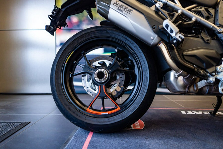 2025 Ducati Multistrada V4 RS