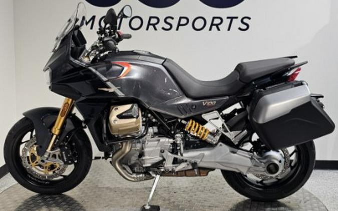 2023 Moto Guzzi V100 Mandello S