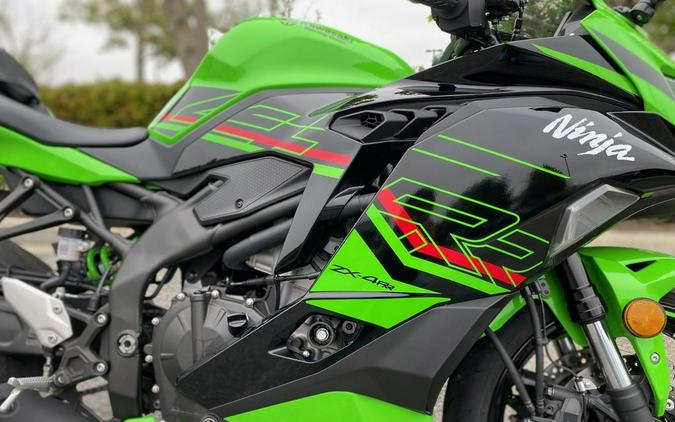 2023 Kawasaki Ninja® ZX™-4RR KRT Edition