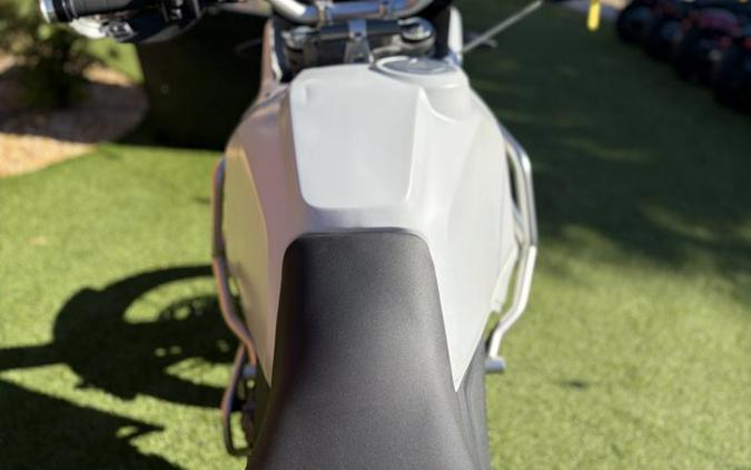 2023 Ducati DesertX 937