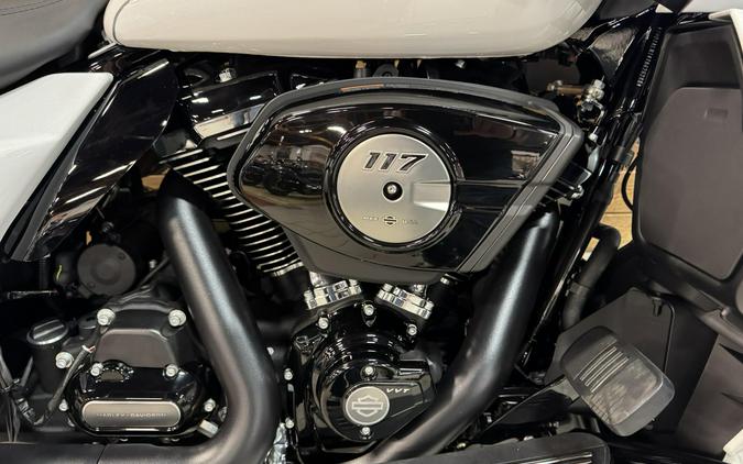 2026 Harley-Davidson® Road Glide Limited White Onyx Pearl Black Trim