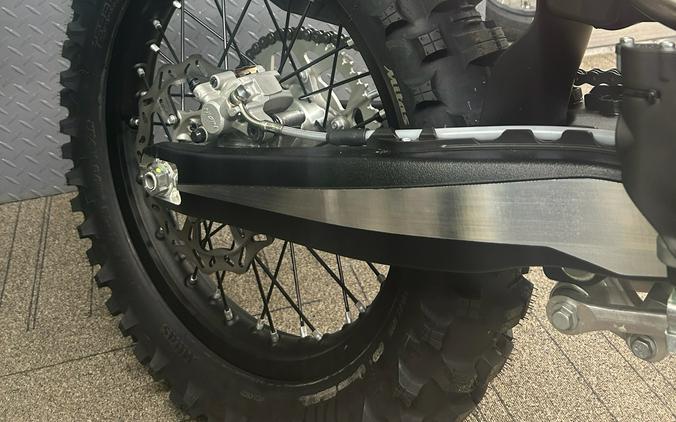 2027 BETA Xtrainer 300