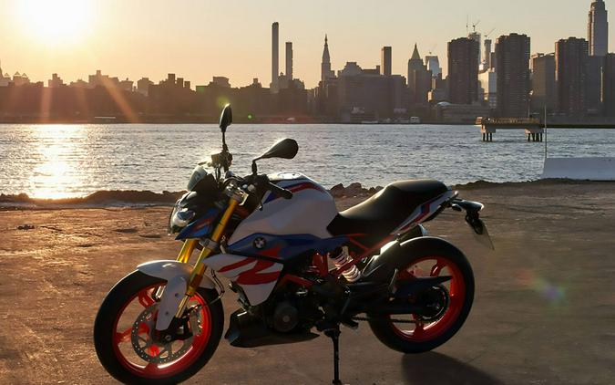 2023 BMW G 310 R