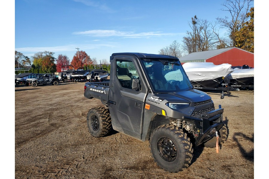 2022 Polaris Ranger XP 1000 Northstar Ultimte. Heat and A/C, dash audio!