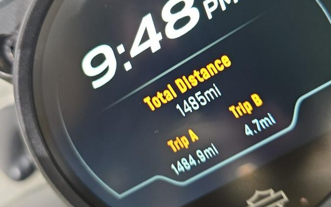 RH975S 2025 Nightster™ Special