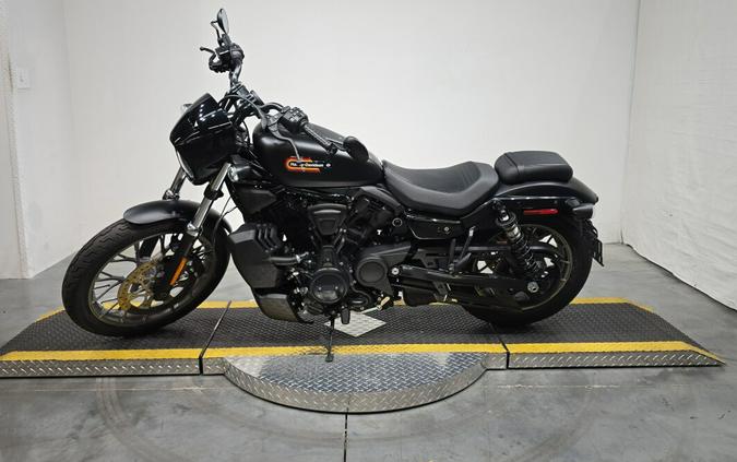 RH975S 2025 Nightster™ Special