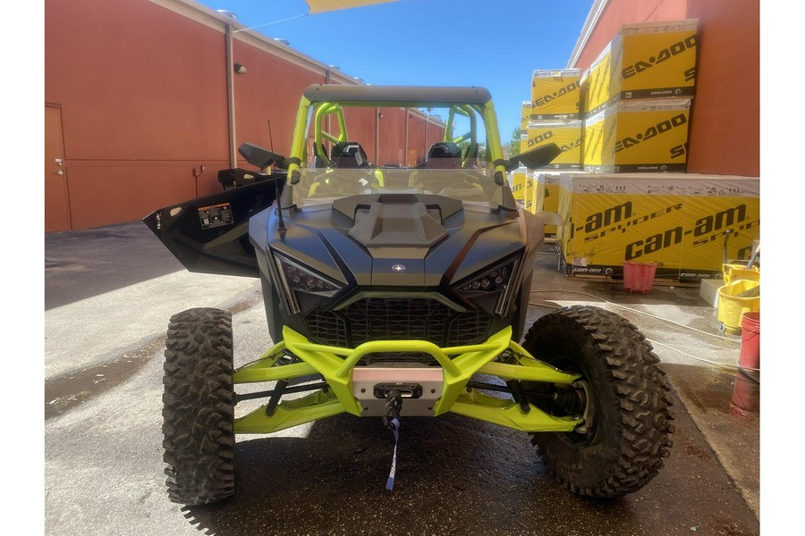 2024 RZR PRO R 4 ULTIMATE - ONYX BLACK Ultimate - Polaris