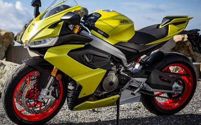 2023 Aprilia RS 660