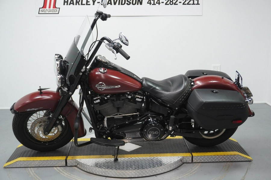 2018 Harley-Davidson® Heritage Classic 114 Red Iron Denim