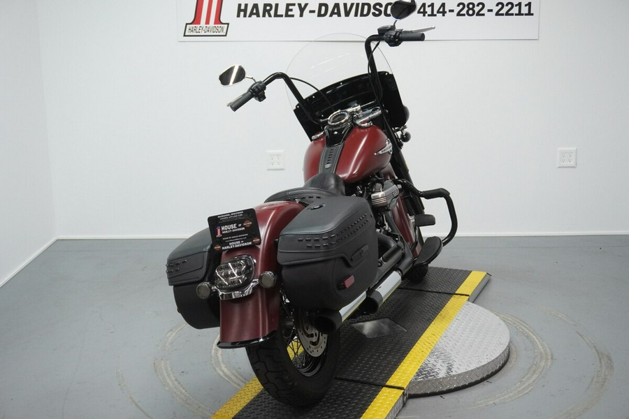 2018 Harley-Davidson® Heritage Classic 114 Red Iron Denim