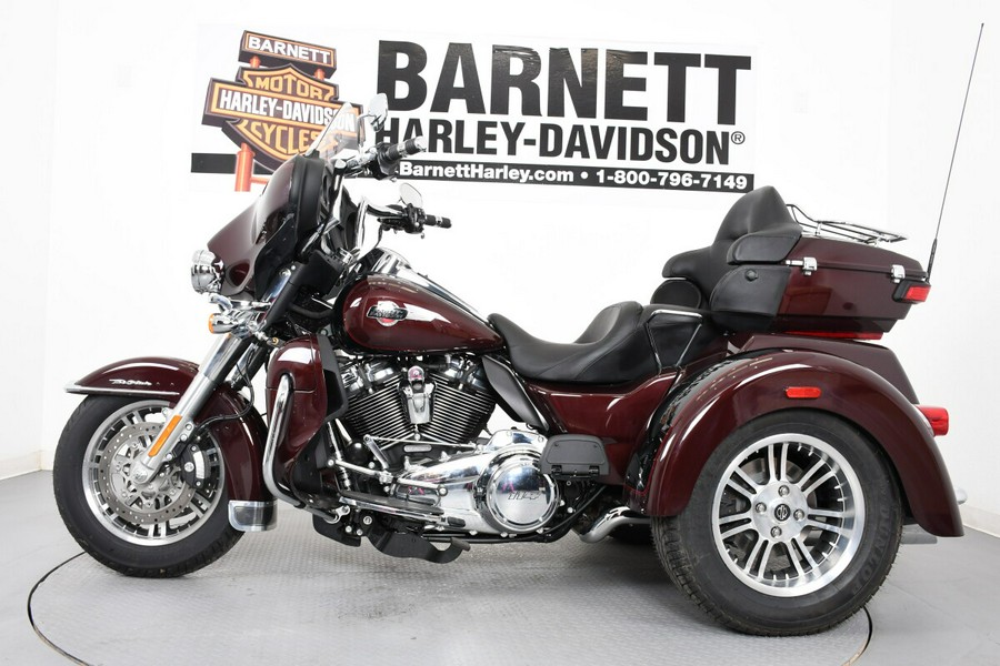 2022 Harley-Davidson® FLHTCUTG Tri Glide® Ultra