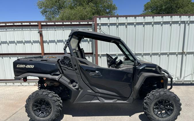 2022 Can-Am Commander XT 700