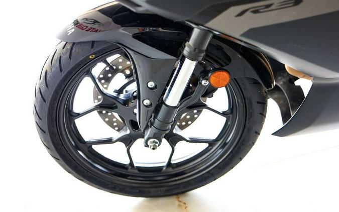 2025 Yamaha YZF-R3