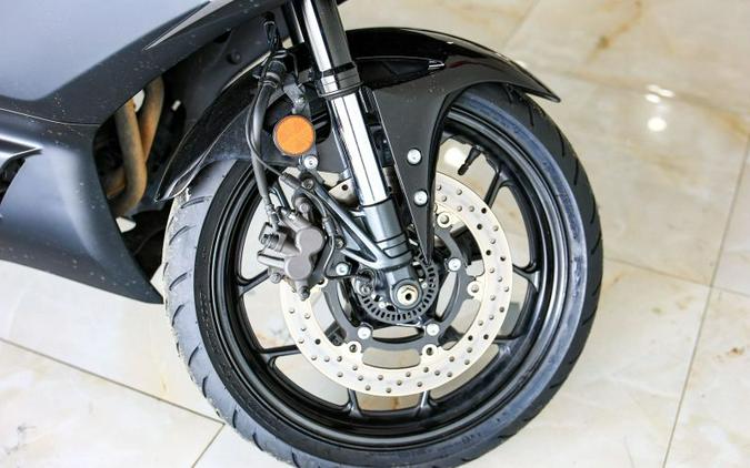 2025 Yamaha YZF-R3