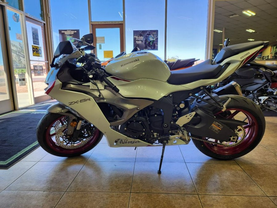 2024 Kawasaki Ninja® ZX™-6R