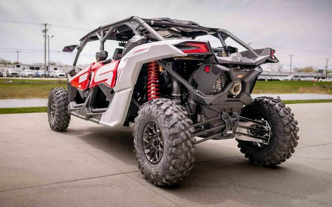 2024 Can-Am® Maverick X3 MAX DS Turbo Fiery Red & Hyper Silver