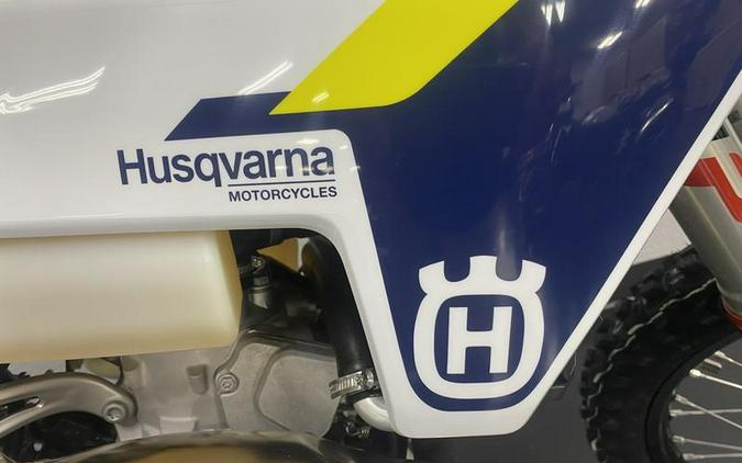 2025 Husqvarna® TE 300