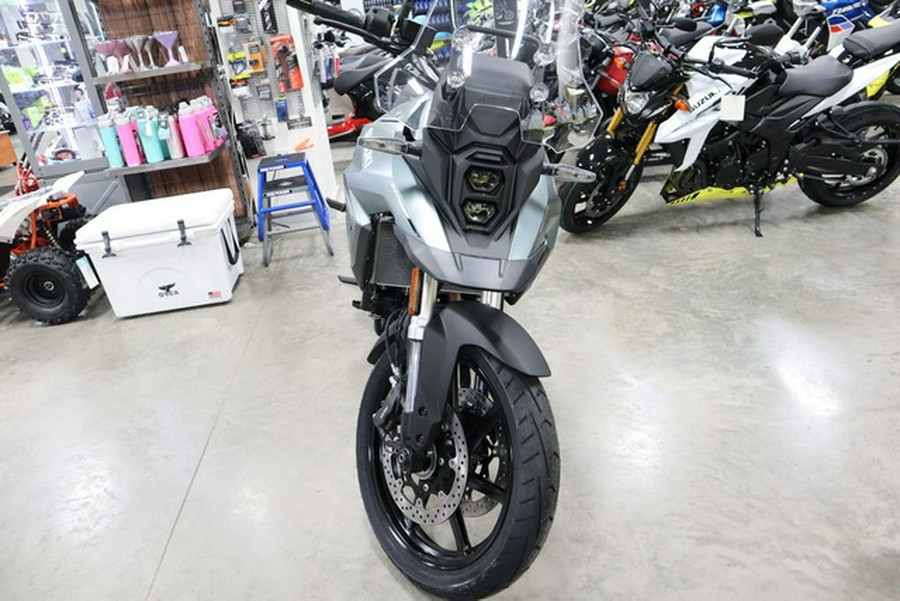 2024 Suzuki V-Strom 800