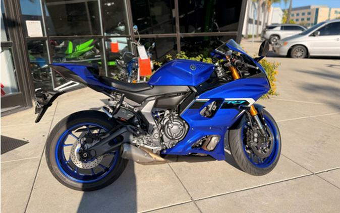 2025 Yamaha YZF R7